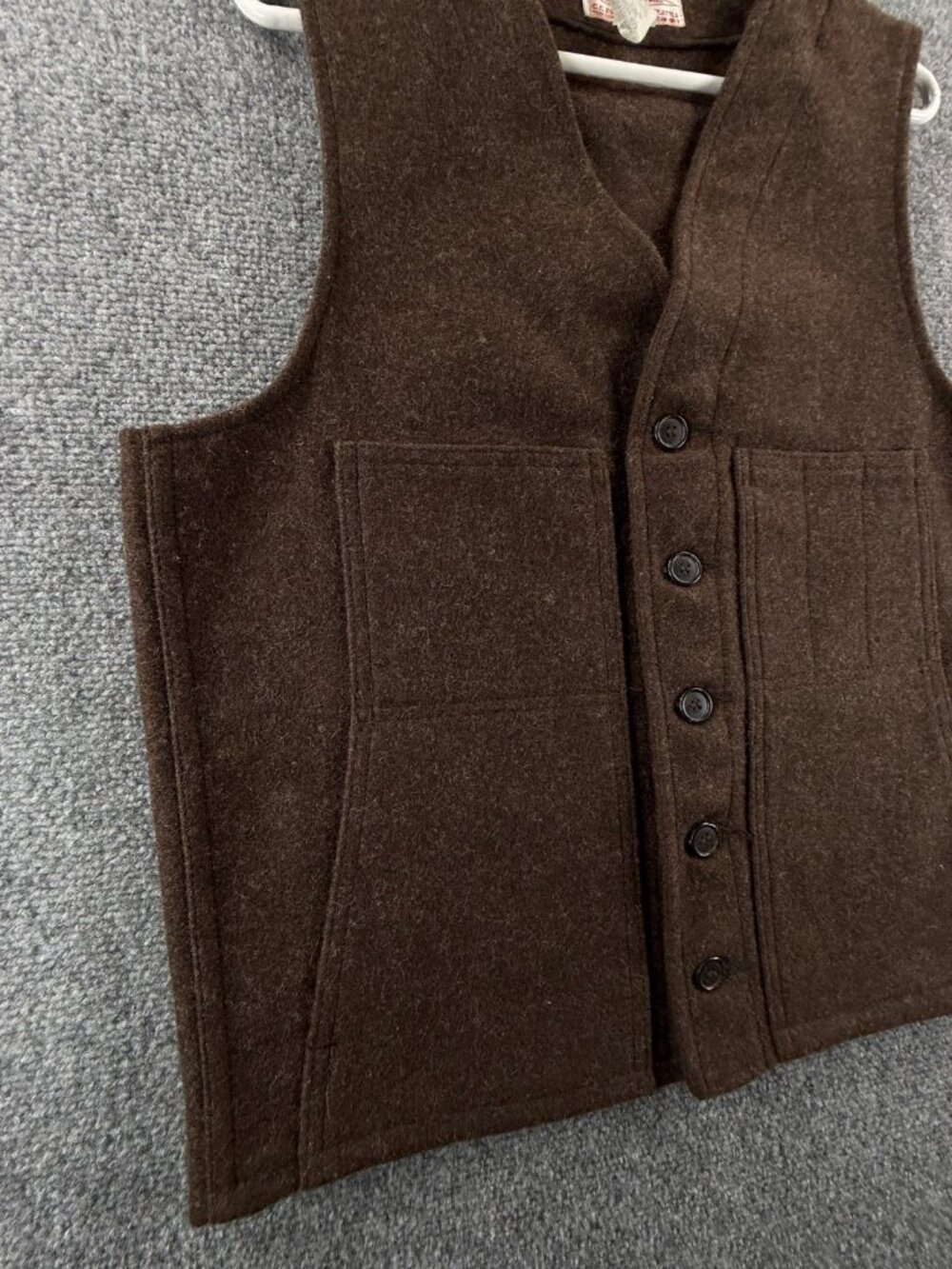 CC Filson Mackinaw Virgin Wool Vest Brown Size 40 Style 20 Pockets Sleeveless - Picture 2 of 15